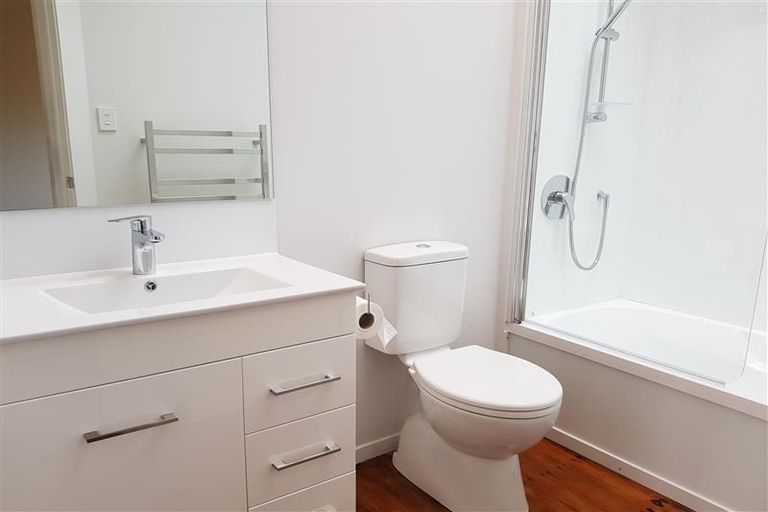 Photo of property in 2/9 Wootton Road, Remuera, Auckland, 1050