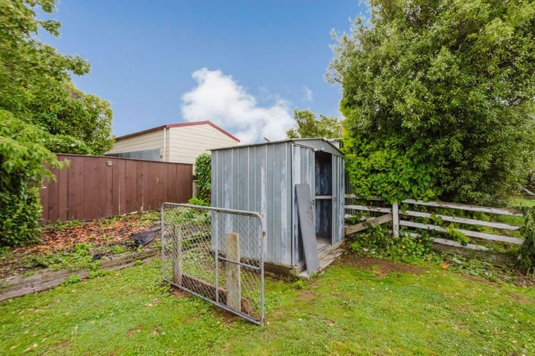 Photo of property in 9 Ries Street, Dannevirke, 4930