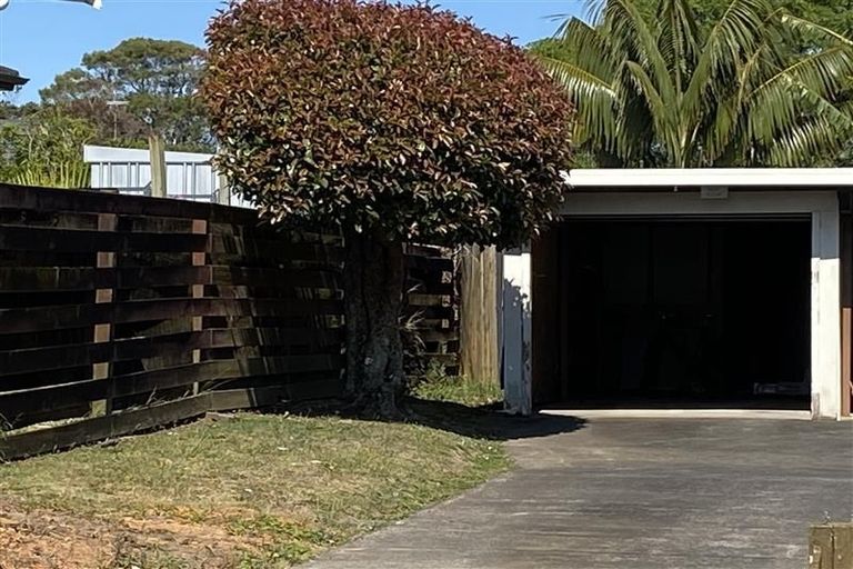 Photo of property in 1/274 Bucklands Beach Road, Bucklands Beach, Auckland, 2012