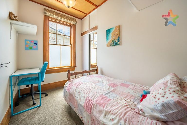 Photo of property in 40 Awamutu Grove, Waiwhetu, Lower Hutt, 5010