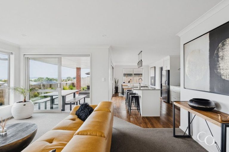 Photo of property in 89 Bert Wall Drive, Omokoroa, 3114