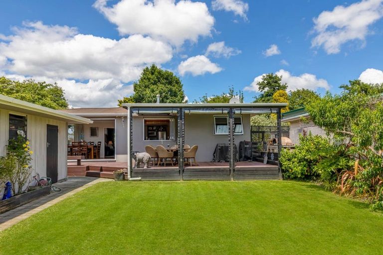 Photo of property in 7 Raglan Avenue, Cloverlea, Palmerston North, 4412