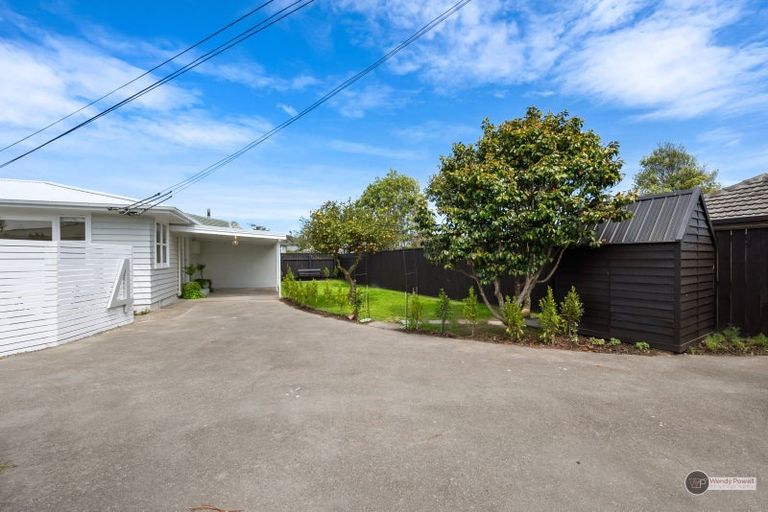 Photo of property in 4 Barsi Grove, Avalon, Lower Hutt, 5011