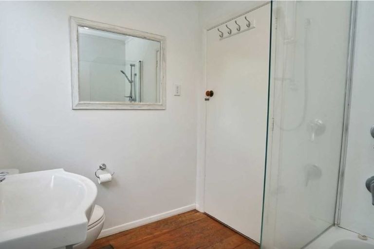 Photo of property in 108 Rifle Range Road, Dinsdale, Hamilton, 3204