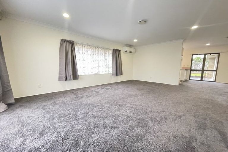 Photo of property in 1/61 Clydesdale Avenue, Somerville, Auckland, 2014