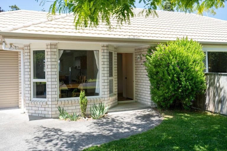 Photo of property in 39 Princes Street, Cambridge, 3434