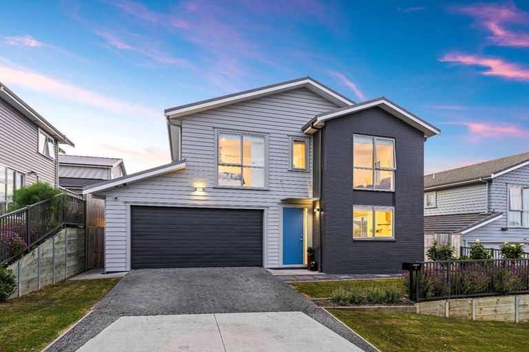 Photo of property in 3 George Mcwhirter Avenue, Massey, Auckland, 0614