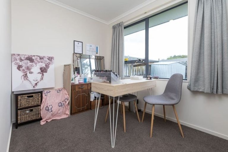 Photo of property in 11 Myrlene Place, Nawton, Hamilton, 3200