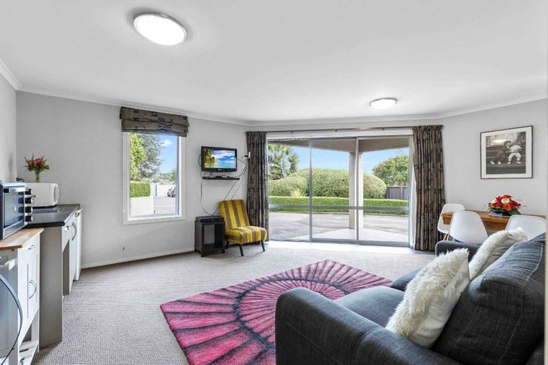 Photo of property in 41 Huron Street, East Gore, Gore, 9710