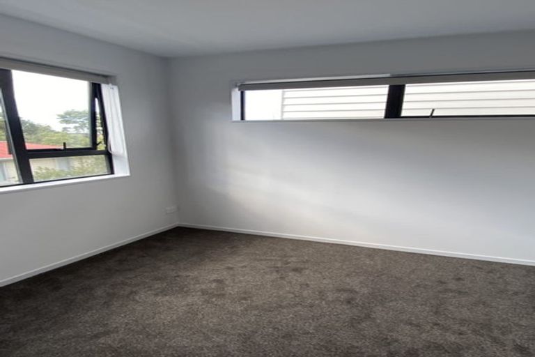 Photo of property in 32d Potter Avenue, Northcote, Auckland, 0627