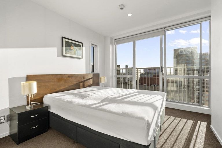 Photo of property in 2104/74 Albert Street, Auckland Central, Auckland, 1010