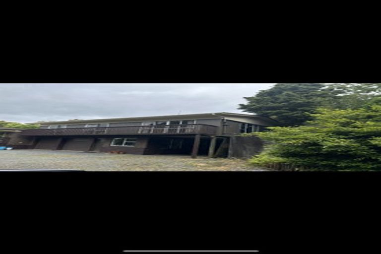 Photo of property in 73 Cherrington Road, Clevedon, Papakura, 2582