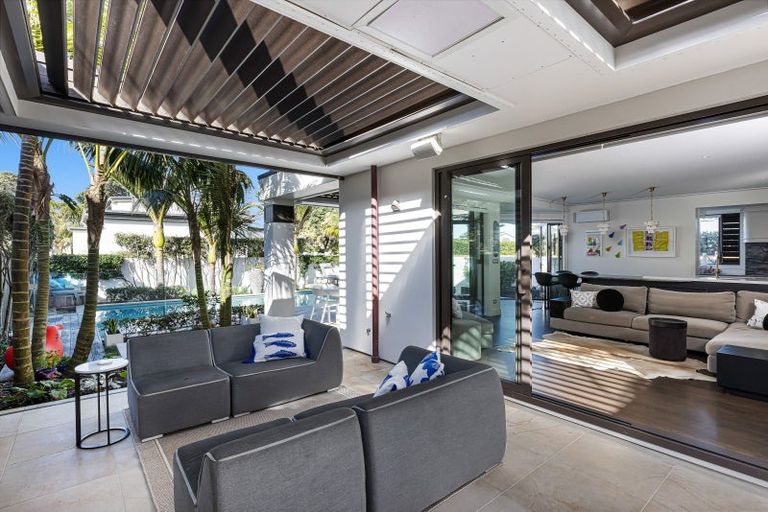 Photo of property in 361 Hibiscus Coast Highway, Orewa, 0931