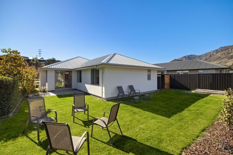 Photo of property in 41 Peterley Road, Lower Shotover, Queenstown, 9304