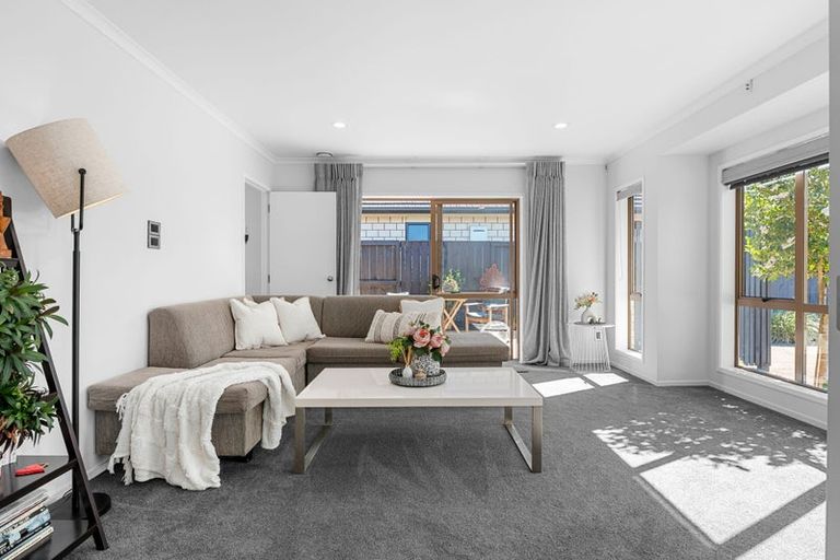 Photo of property in 9 Shalimar Place, Huntington, Hamilton, 3210