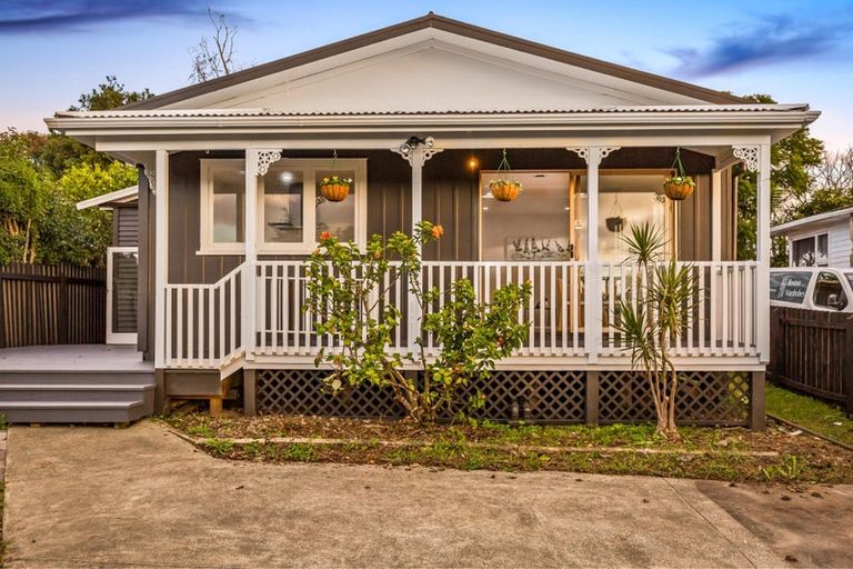 Photo of property in 2/37 Mildmay Road, Henderson, Auckland, 0610