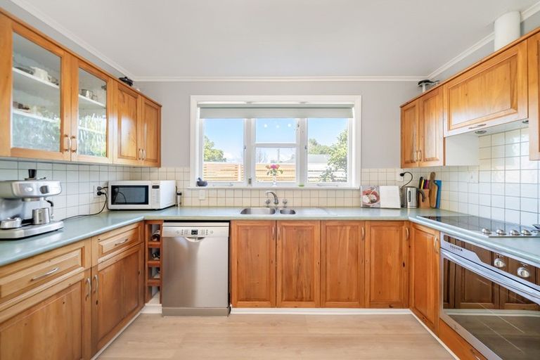 Photo of property in 9 Longfellow Street, Trentham, Upper Hutt, 5018