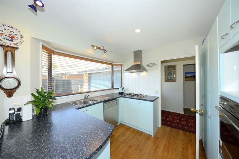 Photo of property in 6 Hamlet Lane, Heathcote Valley, Christchurch, 8022