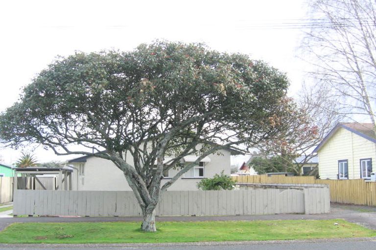 Photo of property in 15a Smith Street, Frankton, Hamilton, 3204