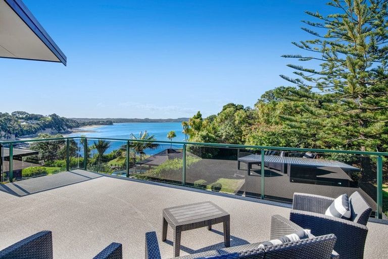 Photo of property in 57 Duncansby Road, Stanmore Bay, Whangaparaoa, 0932