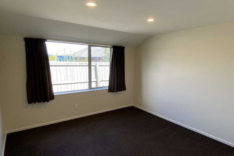 Photo of property in 6 Cunneen Place, Aidanfield, Christchurch, 8025