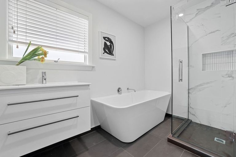 Photo of property in 6 Jed Lane, St Albans, Christchurch, 8052