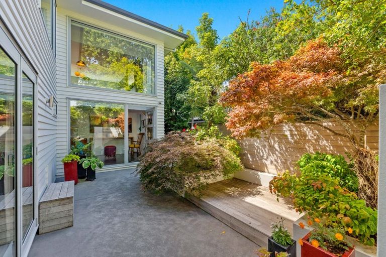 Photo of property in 87 Matipo Road, Mairangi Bay, Auckland, 0630