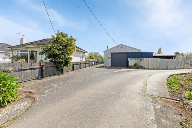 Photo of property in 33 Lower High Street, Marton, 4710