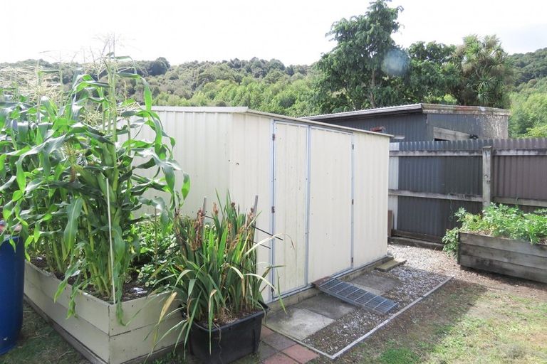 Photo of property in 6 Herald Street, Reefton, 7830