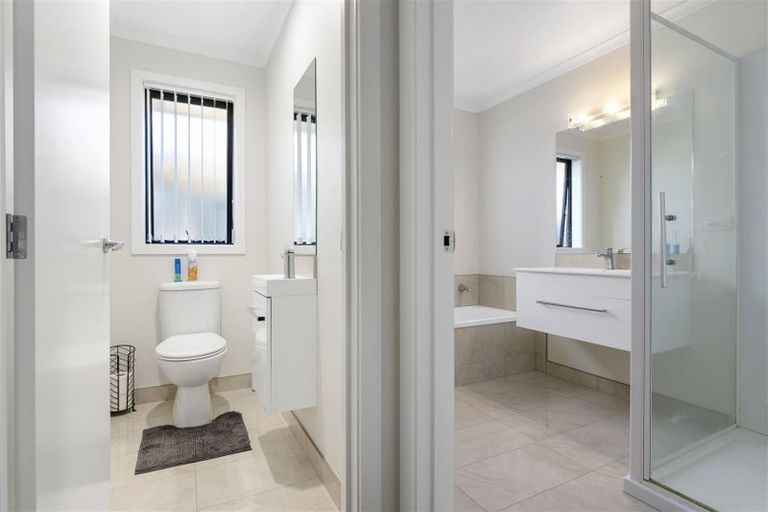 Photo of property in 287 Dixon Road, Fitzroy, Hamilton, 3206