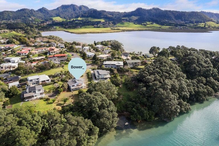 Photo of property in 22 Giles Way, Tanners Point, Katikati, 3177