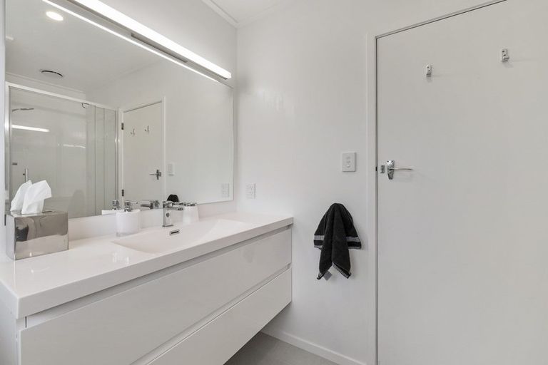 Photo of property in 55 Hall Road, Matua, Tauranga, 3110