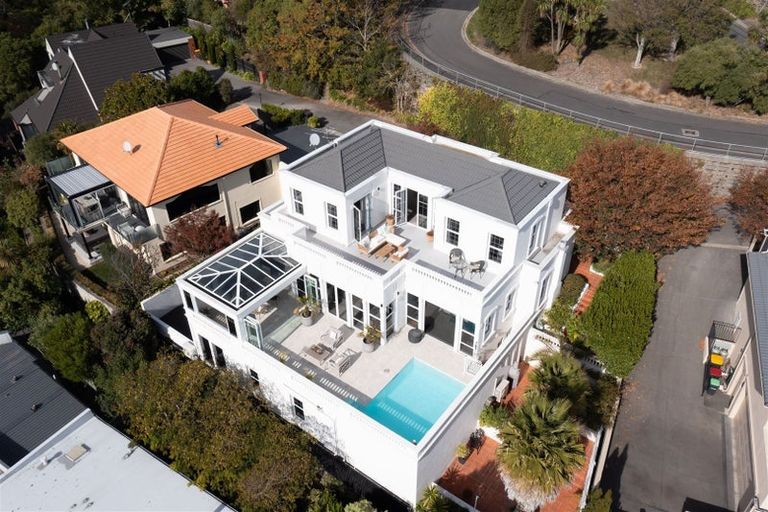 Photo of property in 37 Overdale Drive, Cashmere, Christchurch, 8022