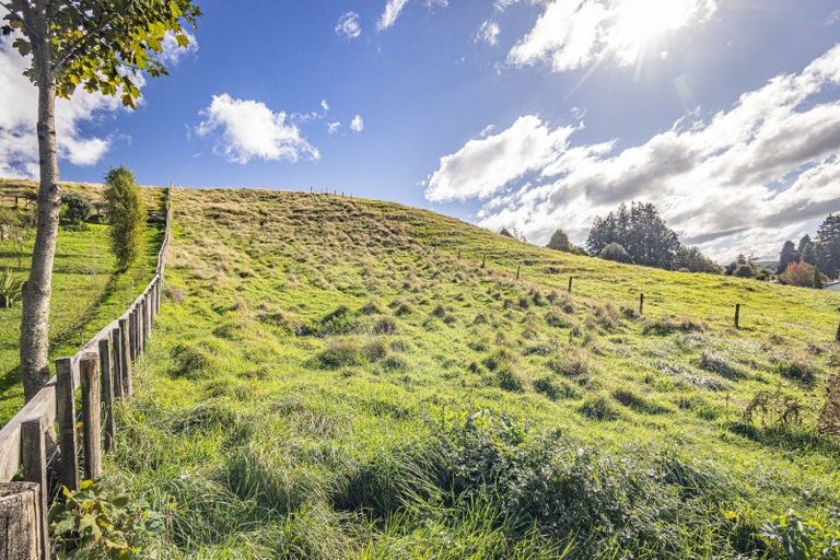 Photo of property in 26 Hukaroa Road, Raetihi, 4632