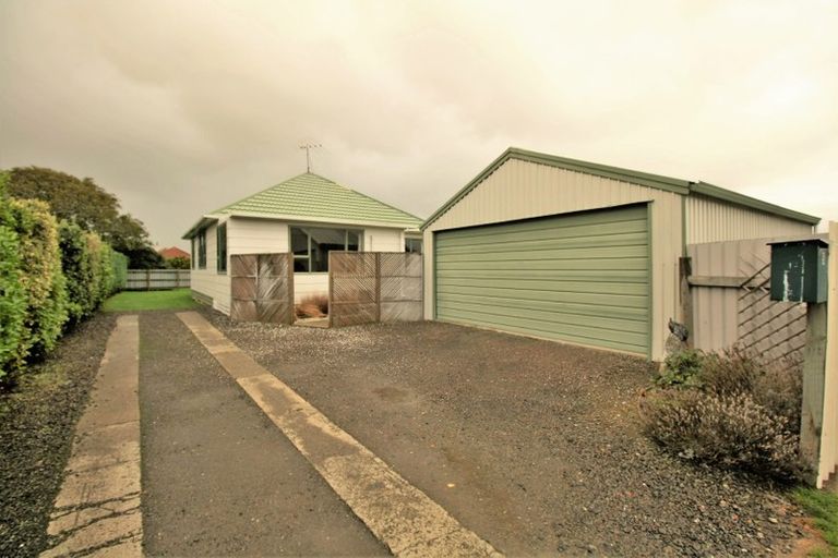 Photo of property in 5 Joseph Street, Waverley, Invercargill, 9810
