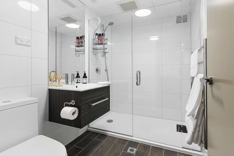 Photo of property in Frame Apartments, 703/111 Molesworth Street, Thorndon, Wellington, 6011