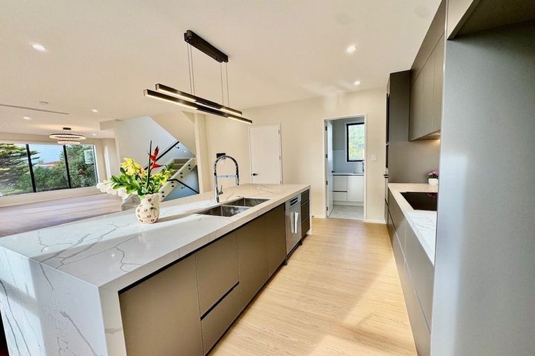 Photo of property in 1 Sandford Street, Campbells Bay, Auckland, 0630