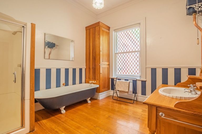 Photo of property in 56 Somerville Street, Andersons Bay, Dunedin, 9013
