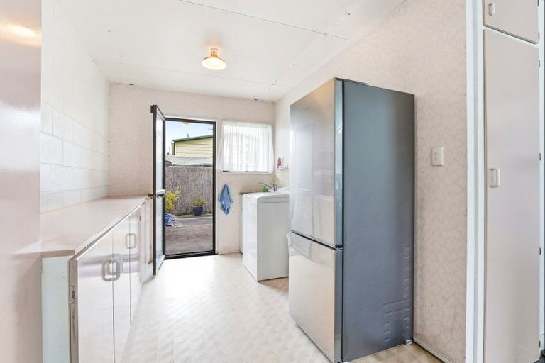 Photo of property in 3 Stafford Street, Springvale, Whanganui, 4501