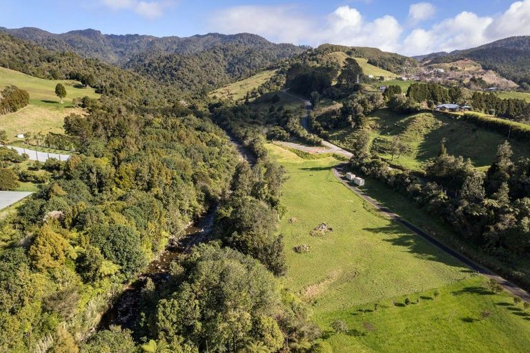 Photo of property in 393a Wharawhara Road, Tahawai, 3178