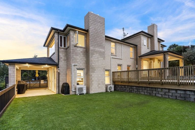 Photo of property in 194 Greenhithe Road, Greenhithe, Auckland, 0632