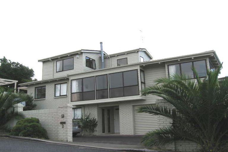 Photo of property in 2/851 Beach Road, Waiake, Auckland, 0630