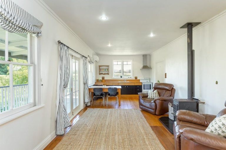 Photo of property in 842 State Highway 2, Opaki, Masterton, 5881