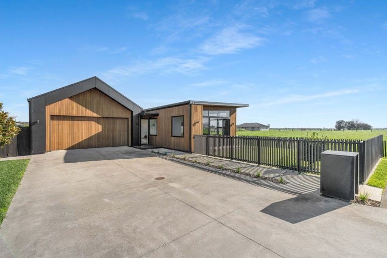 Photo of property in 5 Bob Shaw Road, Ngatea, 3503