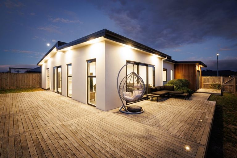 Photo of property in 61 Freedom Drive, Kelvin Grove, Palmerston North, 4414