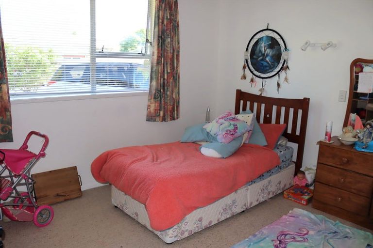 Photo of property in 29 Hornsby Street, Carterton, 5713