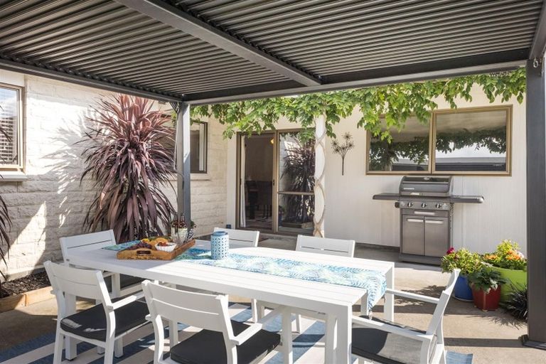 Photo of property in 9 Dunsinane Place, Marton, 4710