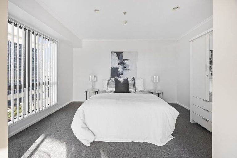 Photo of property in The Rennaissance, 4g/18 Ronwood Avenue, Manukau, Auckland, 2104