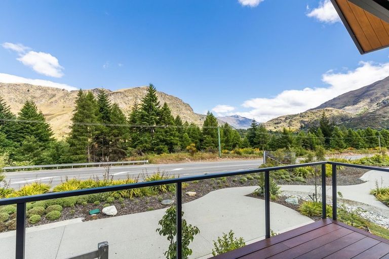 Photo of property in 6 Stamper Lane, Arthurs Point, Queenstown, 9371