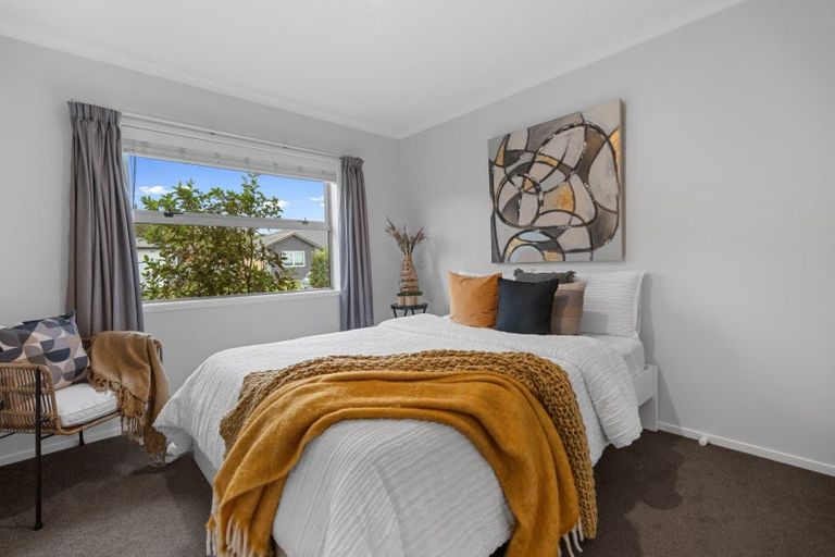 Photo of property in 54 Awataha Crescent, Pyes Pa, Tauranga, 3110